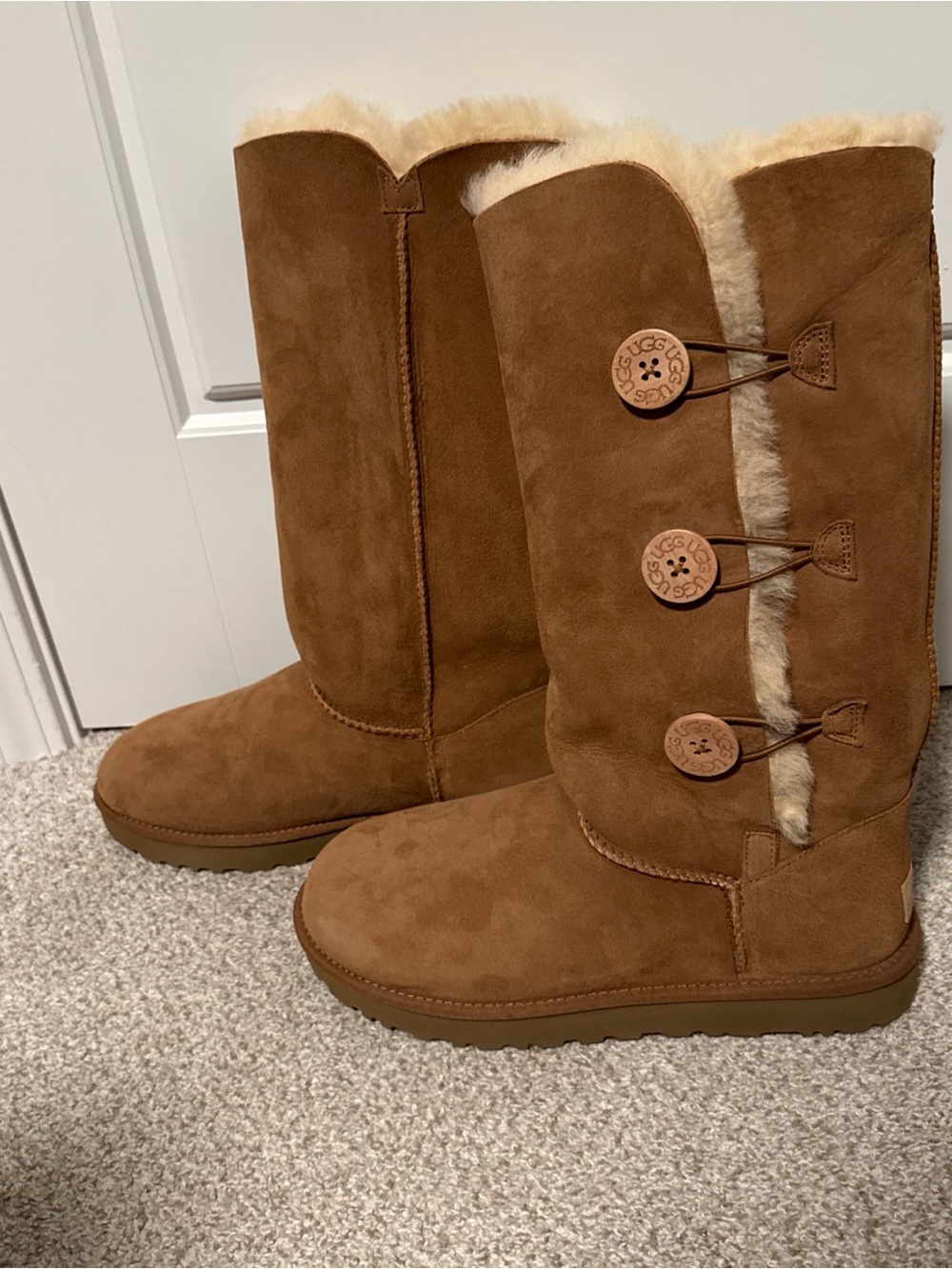 NEW UGG Chestnut Suede Tall Button Winter Boots